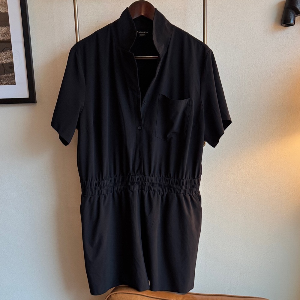 🎈NEW LISTING🎈ATHLETA🎈AVENUE ROMPER 🎈 BLACK 🎈 XL